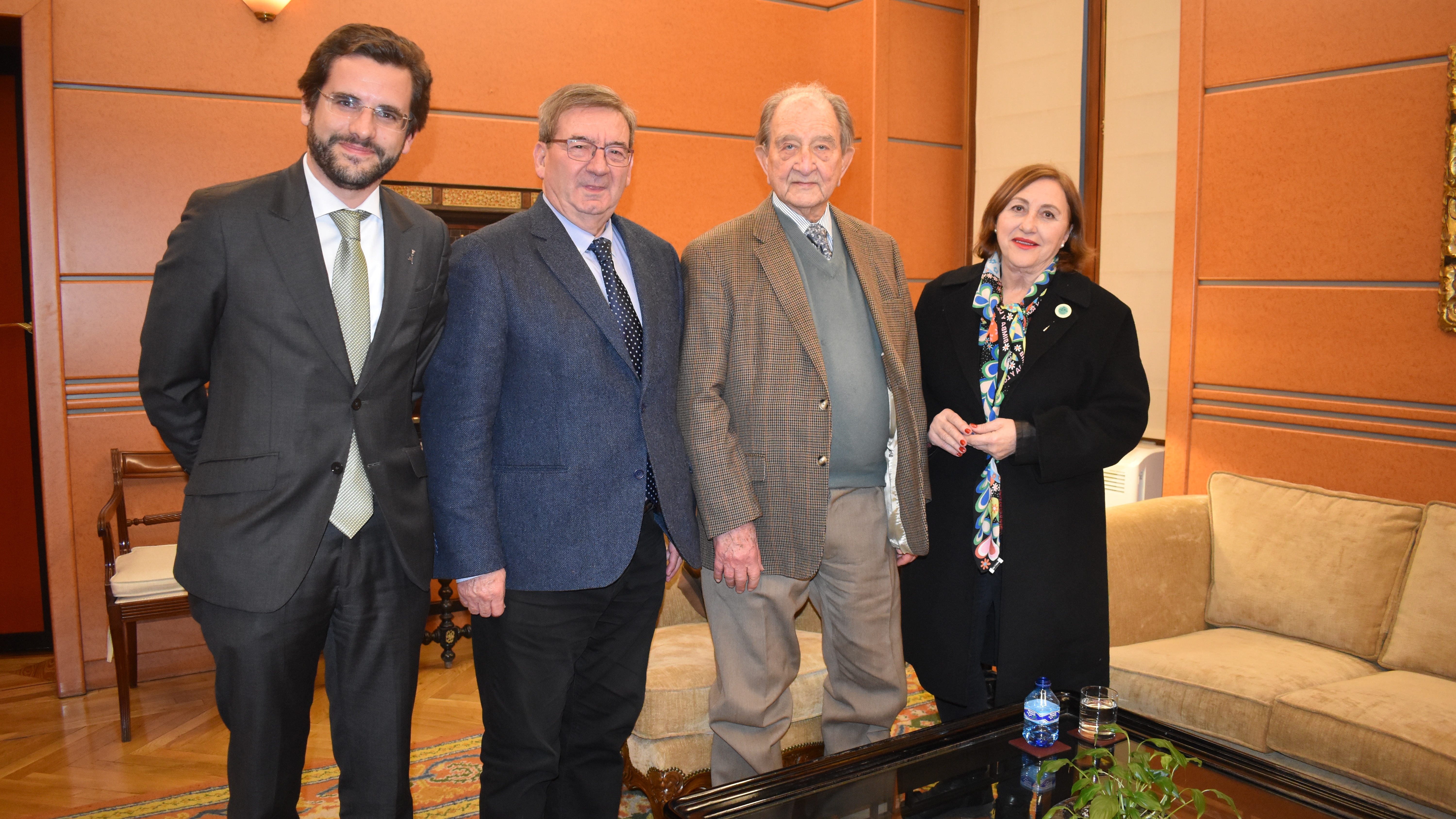 El director general para la Memoria Hist&oacute;rica, Fernando Mart&iacute;nez, durante su reuni&oacute;n con Nicol&aacute;s S&aacute;nchez-Albornoz