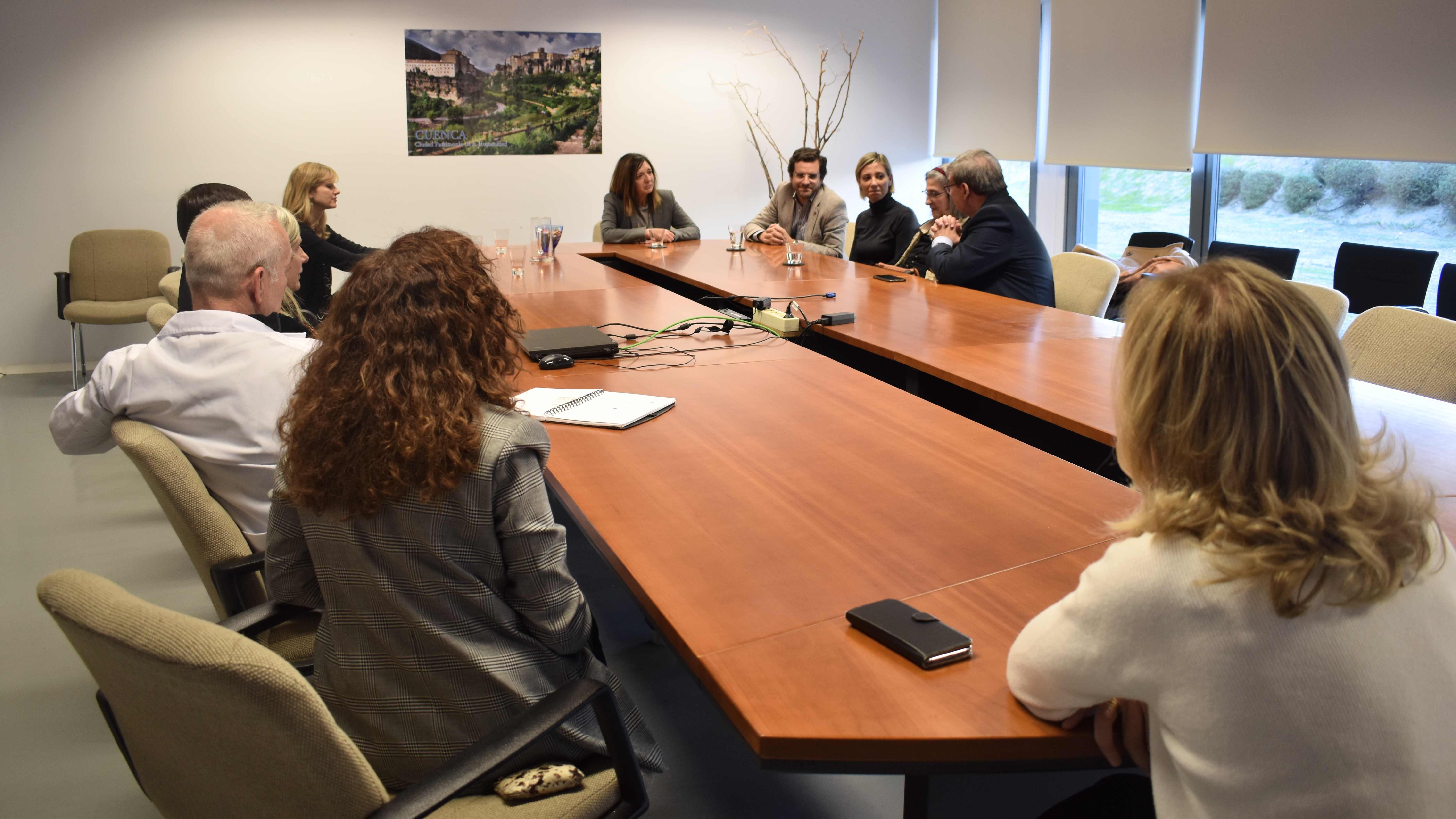 Reuni&oacute;n en el Instituto Nacional de Toxicolog&iacute;a y Ciencias Forenses