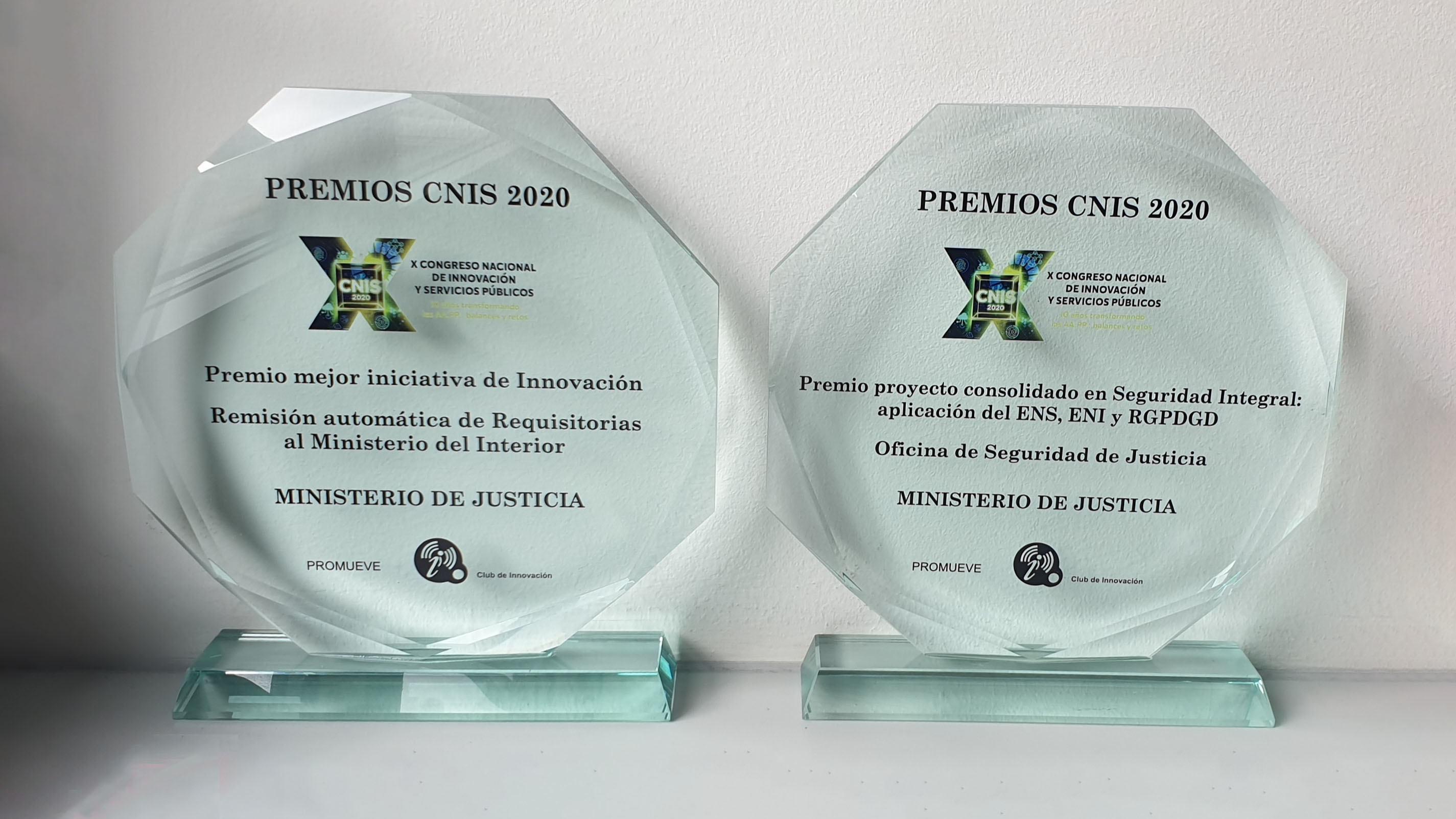 Justicia obtiene dos premios del X Congreso Nacional de Innovaci&oacute;n y Servicios P&uacute;blicos (CNIS)