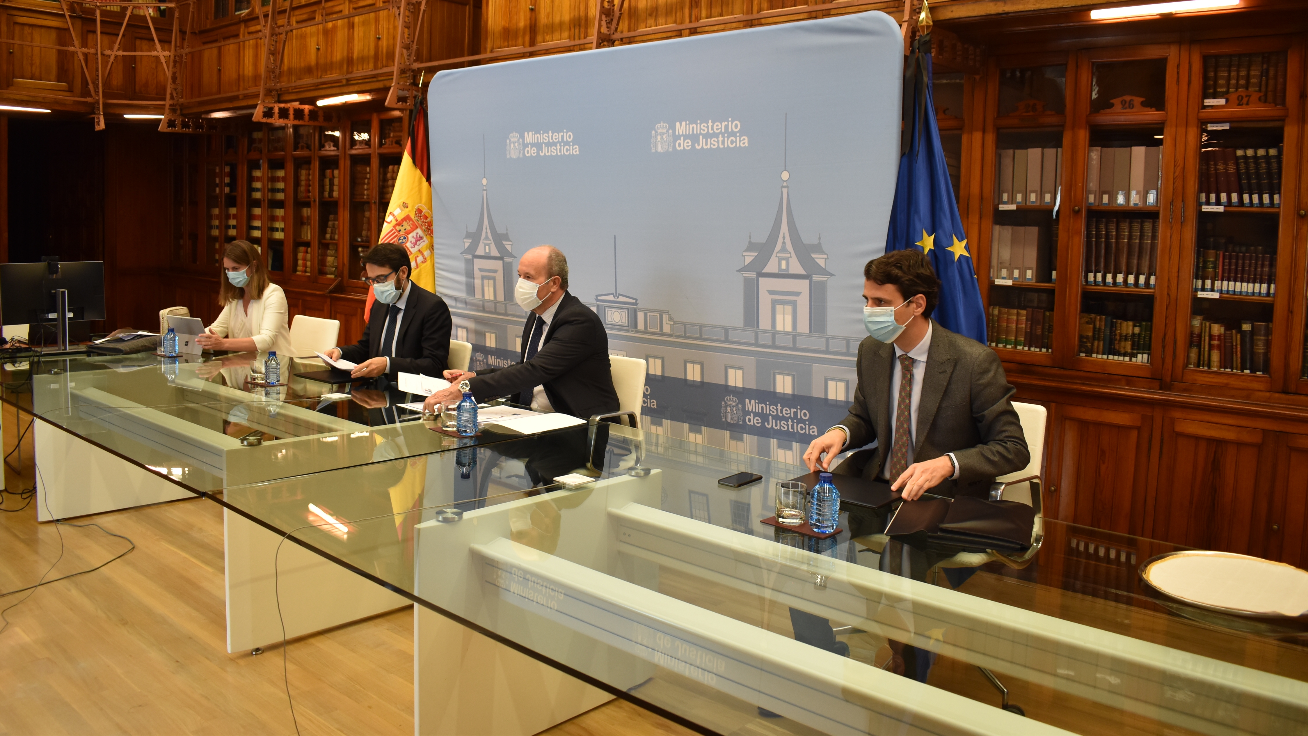 El ministro de Justicia, Juan Carlos Campo, durante la reuni&oacute;n de la Comisi&oacute;n de Coordinaci&oacute;n de Crisis del Covid-19 en la Administraci&oacute;n de Justicia 