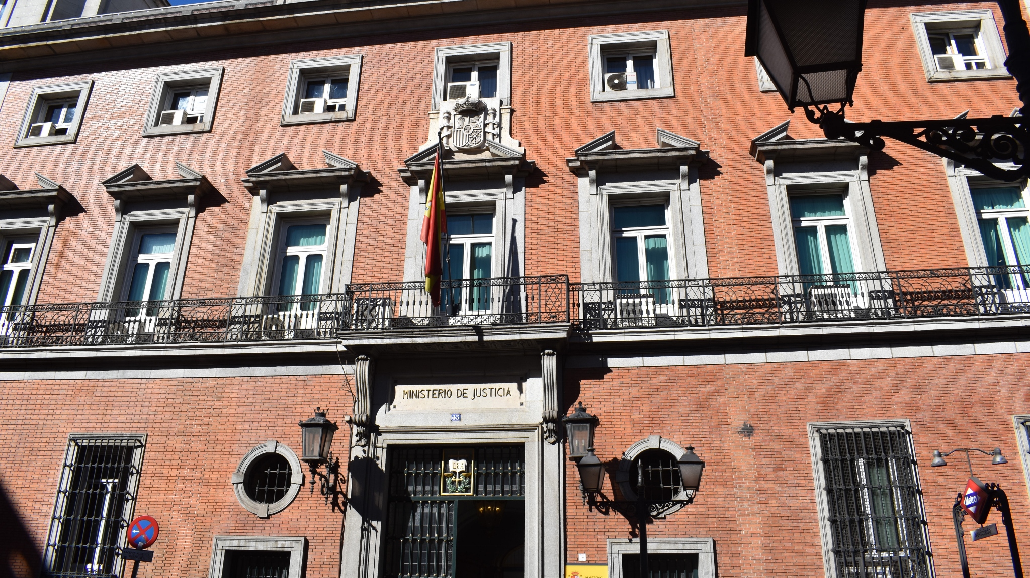 Justicia concede una subvención de un millón de euros al Colegio de Psicólogos para atención a víctimas de delitos