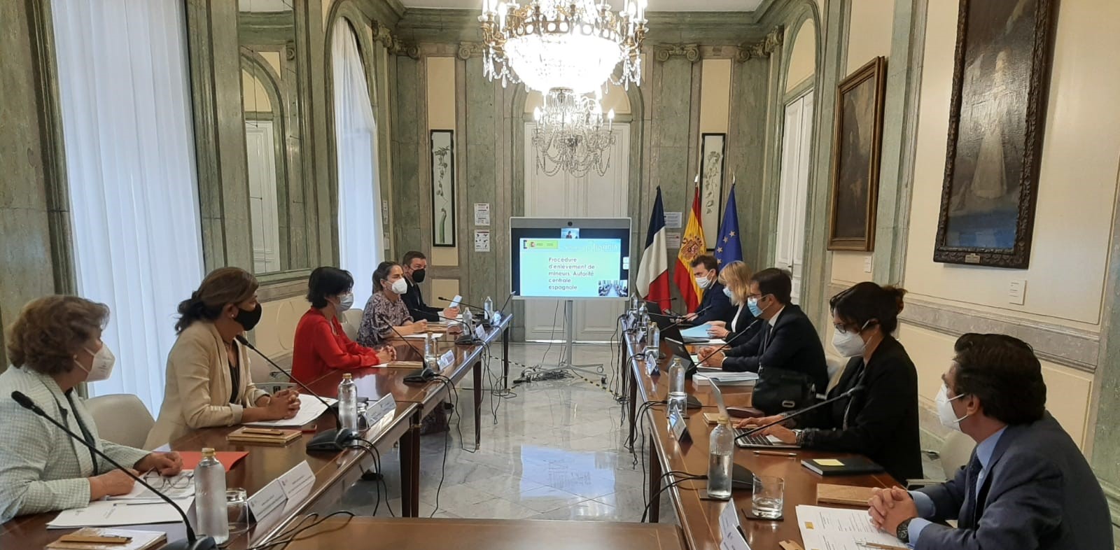 Reunión delegaciones España y Francia
