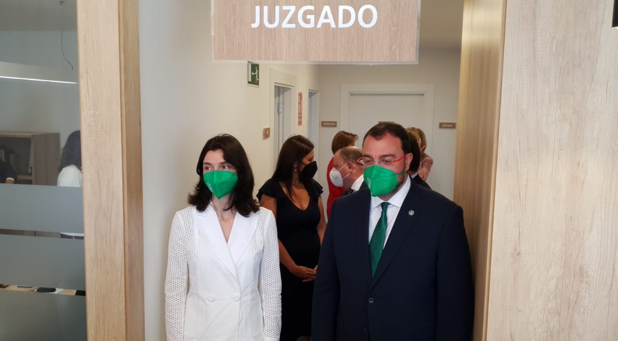 Pilar Llop inaugura el nuevo Juzgado de Paz de Castrillón