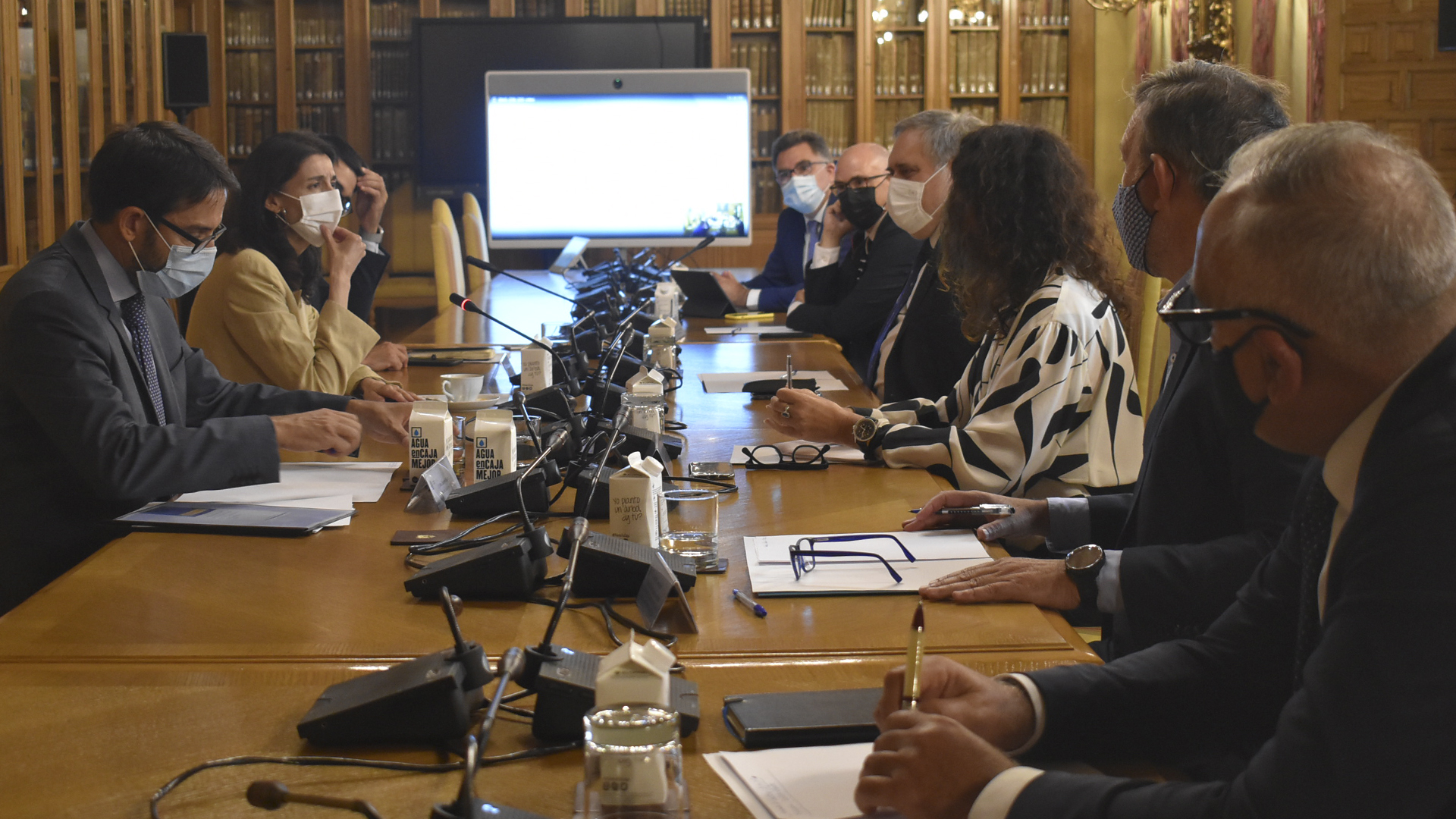 Pilar Llop se reúne con los portavoces de la Comisión de Justicia del Congreso y del Senado