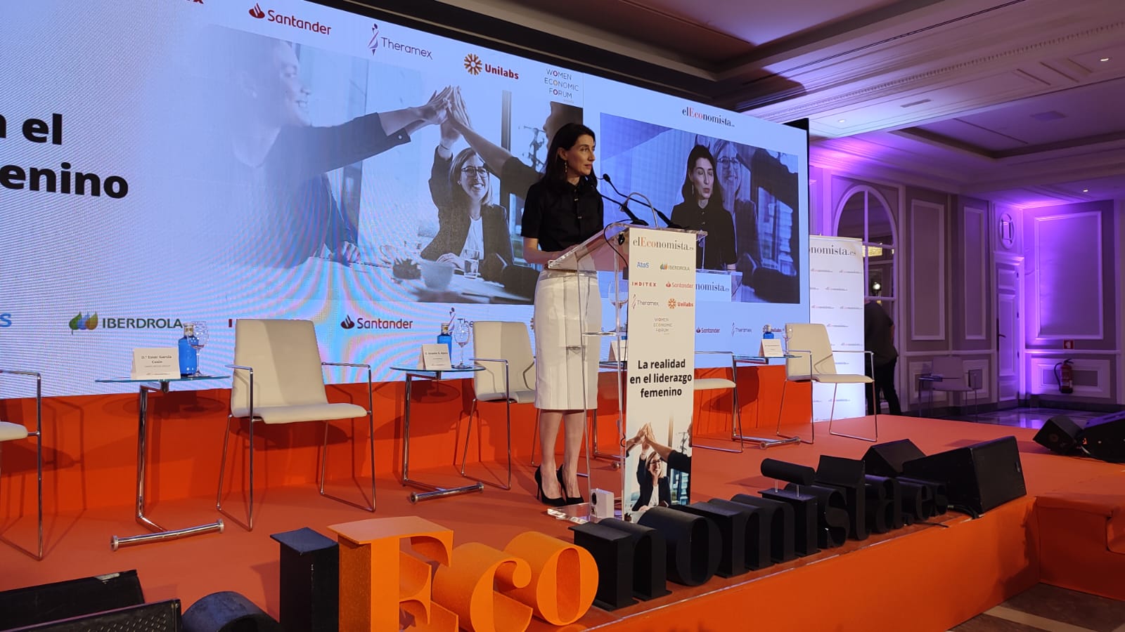 Llop: “Las mujeres no podemos renunciar a la tecnología, es renunciar a nuestro futuro”