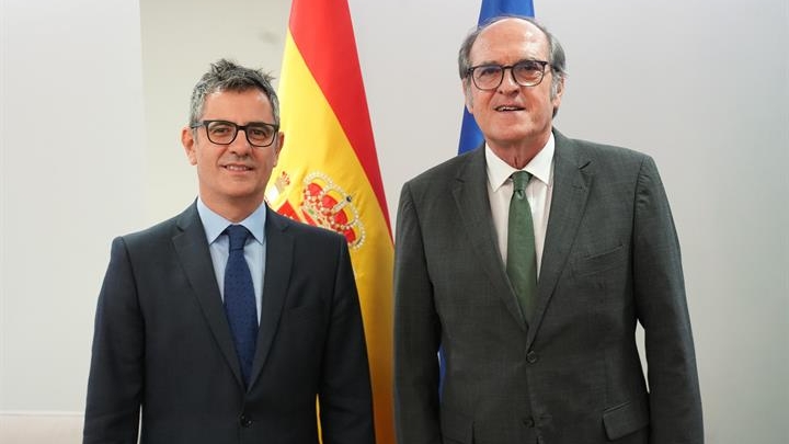 El ministro Félix Bolaños con el Defensor del Pueblo, Ángel Gabilondo