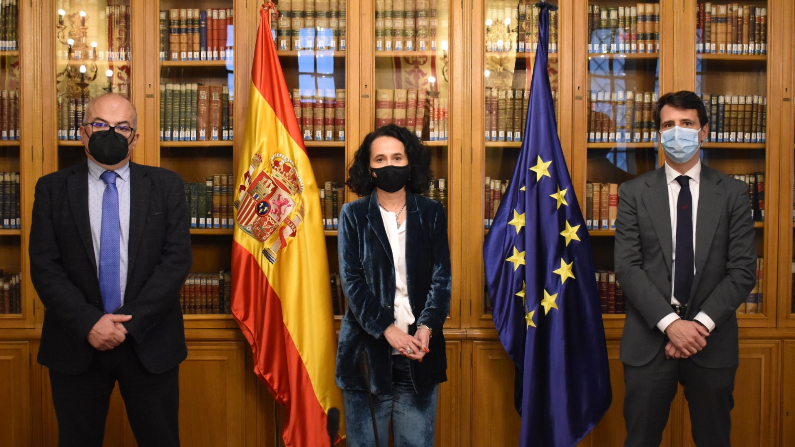 Borja Vargues con representantes de Justicia de Extremadura 