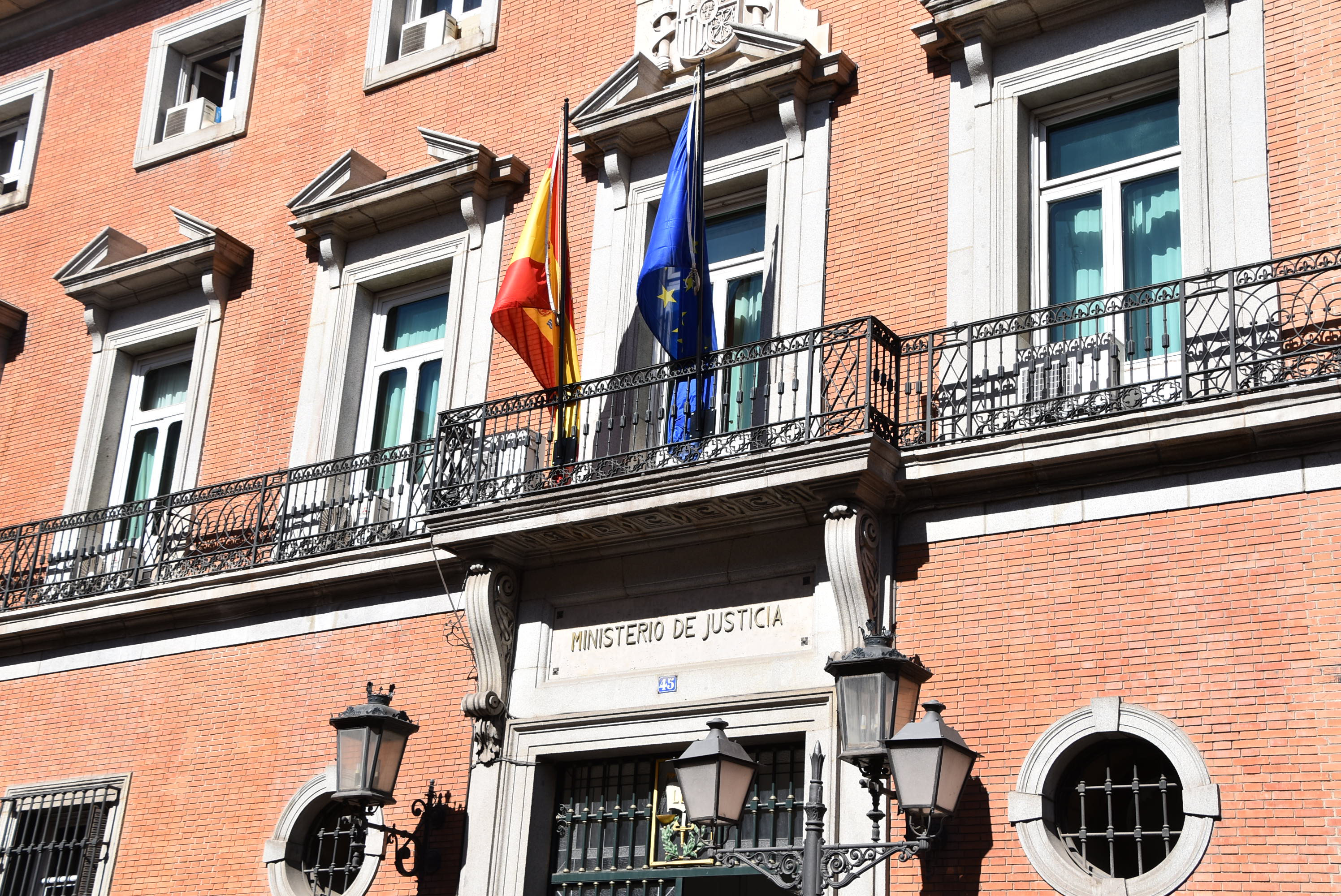 El Ministerio de Justicia y el Ayuntamiento de Valladolid firman un protocolo para la construcción de la nueva Ciudad de la Justicia