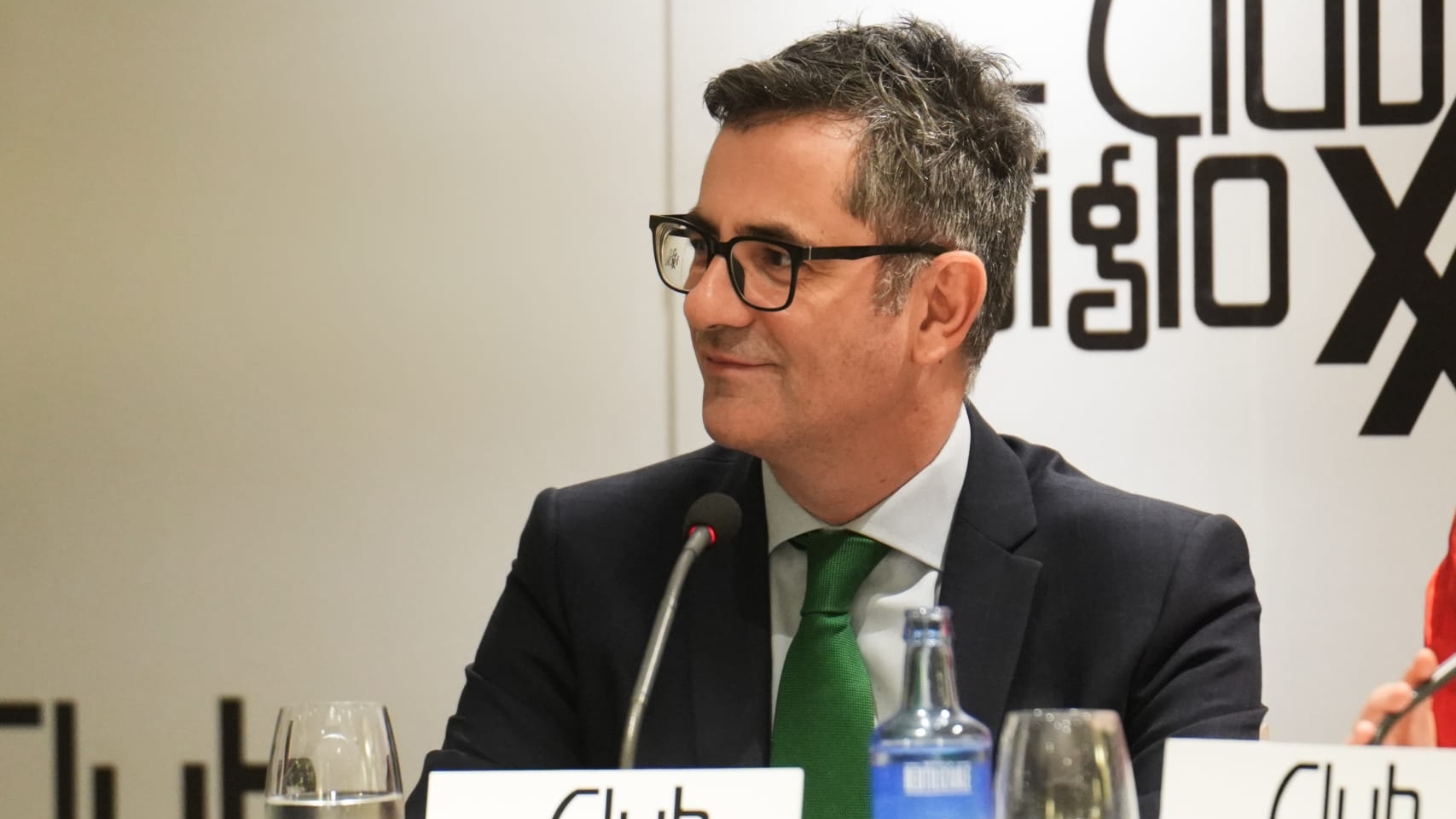 Bolaños en la mesa de debate sobre memoria democrática y periodismo