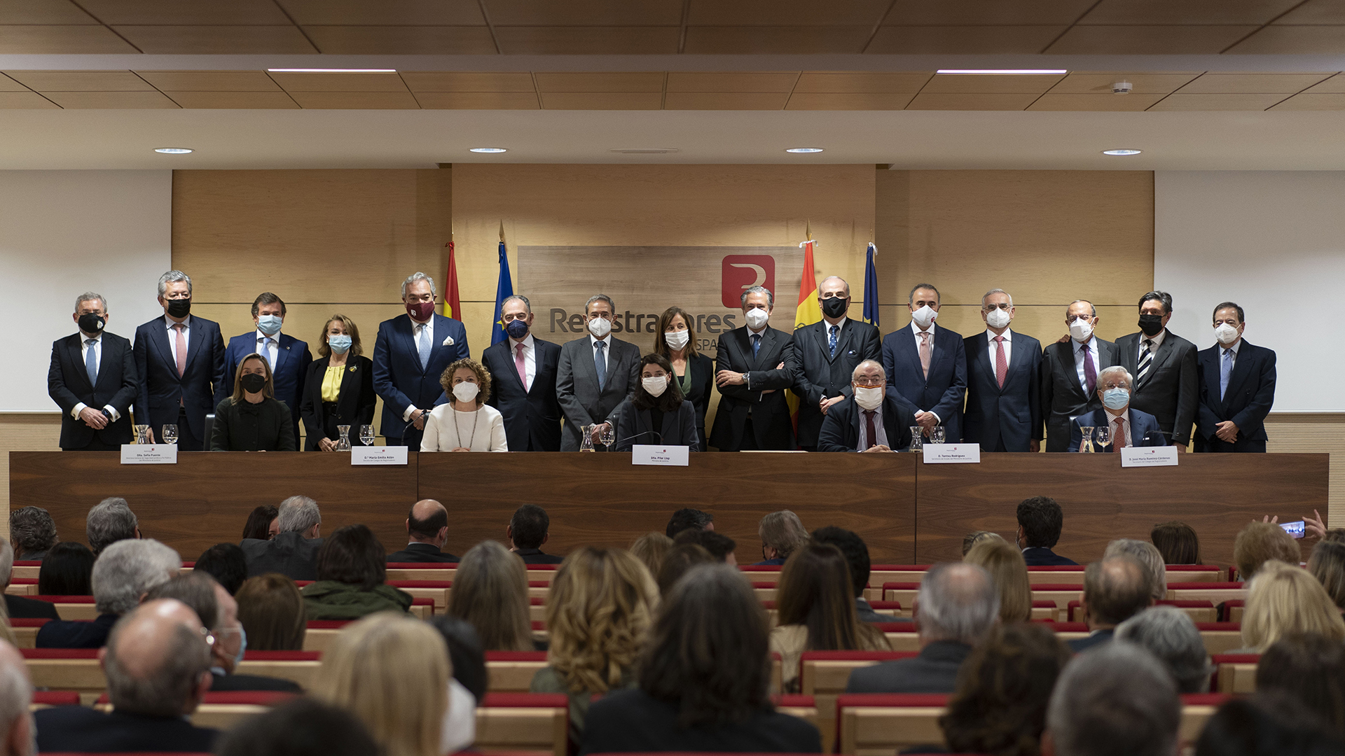 Entrega de medallas en el Colegio de Registradores
