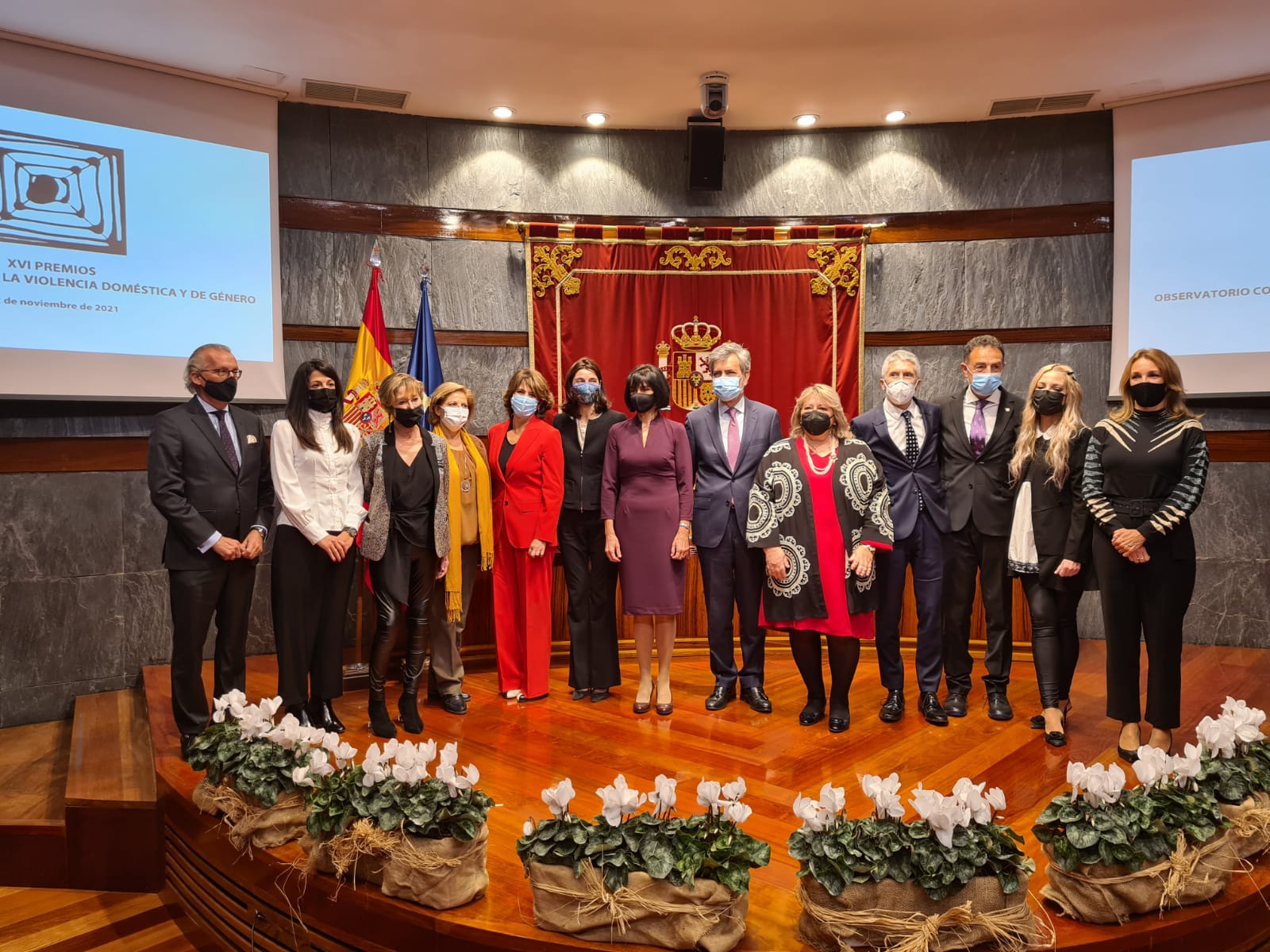 Llop en los premios del Observatorio contra la Violencia Doméstica y de Género