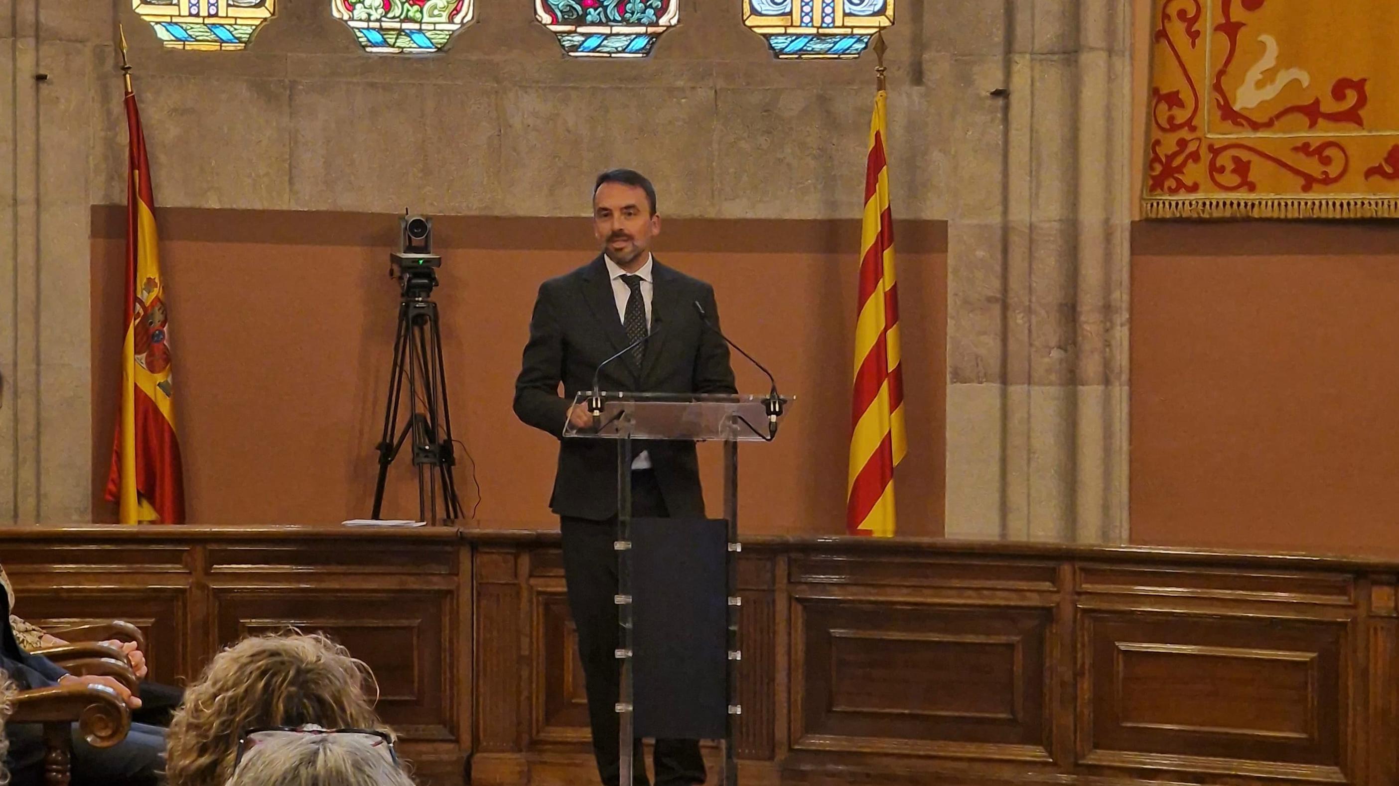Olmedo durante la entrega de condecoraciones de la Orden de San Raimundo de Peñafort, en Barcelona