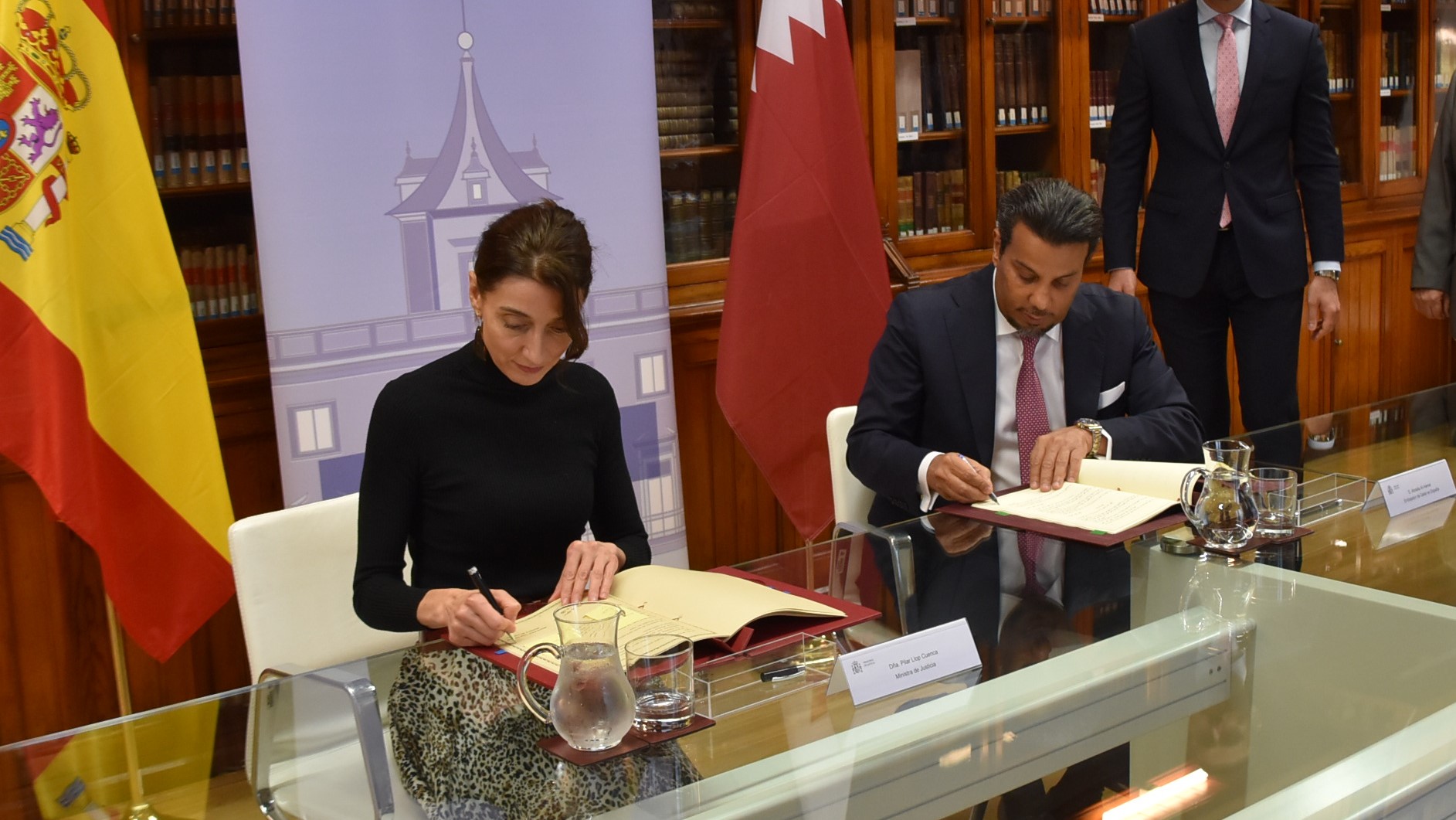 Pilar Llop y el embajador de Qatar en España, Abdalla Al-Hamar