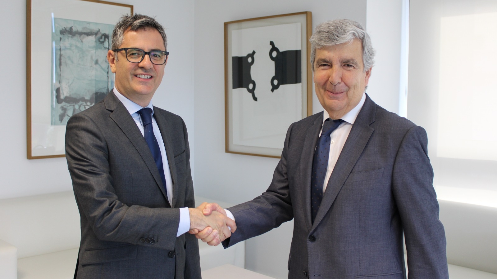 Bolaños con el nuevo presidente de la Audiencia Nacional, Juan Manuel Fernández Martínez