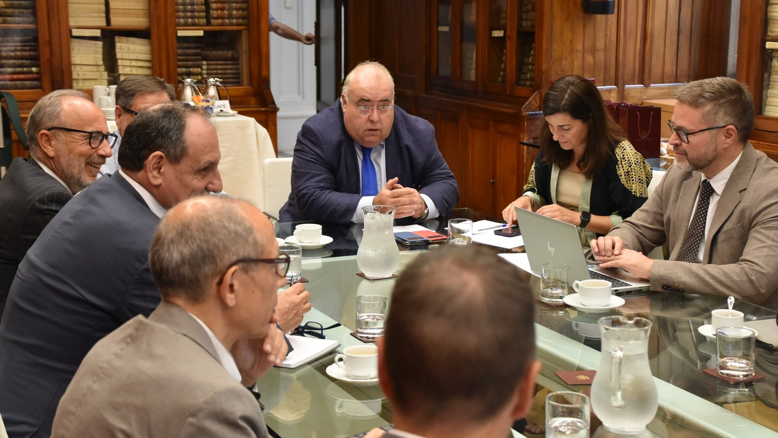 Reunión con representantes de la Policía Nacional
